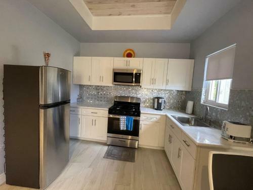 Apartamento Nicoles Nest Brand New Exquisite Studio Hideaway