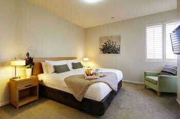 Hotel Chateau Elan At The Vintage Hunter Valley
