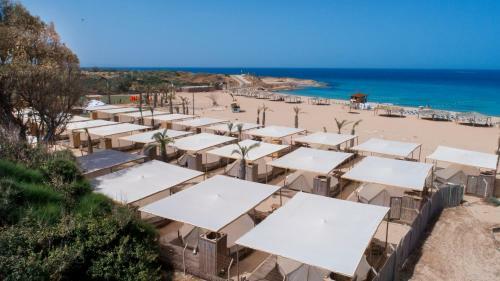 Achziv Glamping - Luxury Camping On Achziv Beach