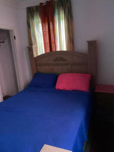 Bahamas Pink N White Castel Beach Getaway