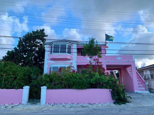 Bahamas Pink N White Castel Beach Getaway