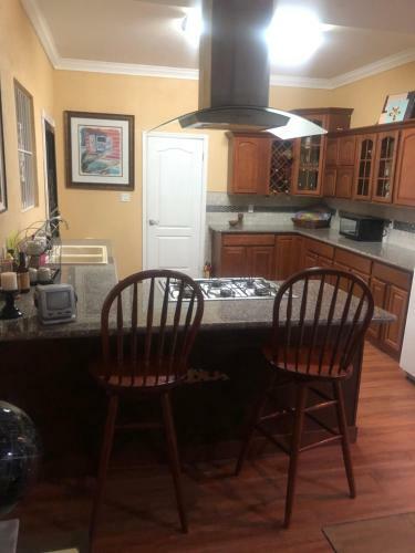 10 Minutes Walk From Airport And Beach