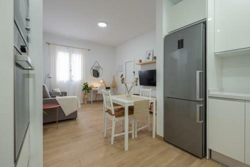 Apartamento Workfriendly 2br Apt 5 Min Walk To Beach - Wifi