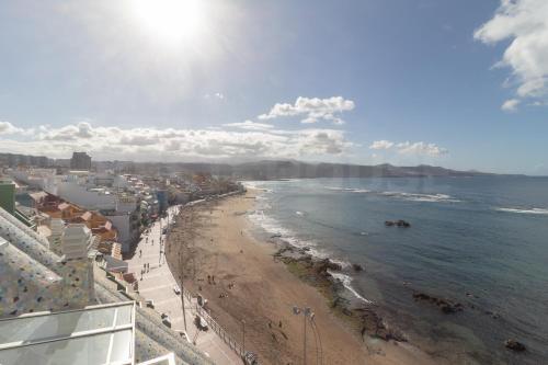 Apartamento Las Canteras Beach First Line With Terrace.