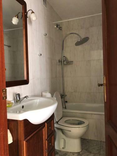 Fenals Sunny Apartment 3 Bdr Swimming Pool&parking