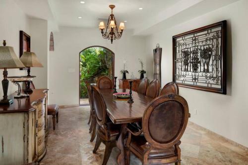 Villa A+ Location-breathtaking View-1st Time Avail