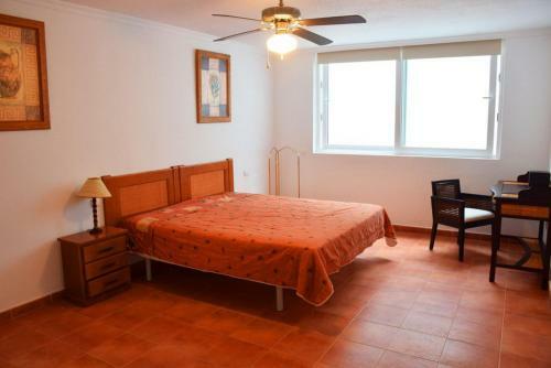 Luxurious Townhouse In Los Cristianos
