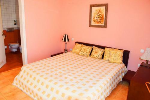 Luxurious Townhouse In Los Cristianos