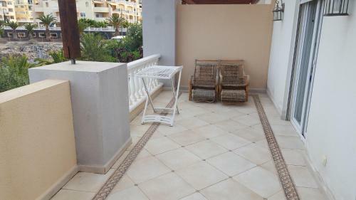 Luxurious Townhouse In Los Cristianos