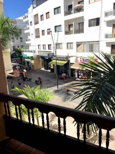Apartamento Close To Everything | A/c+ Wifi | 1min Beach |