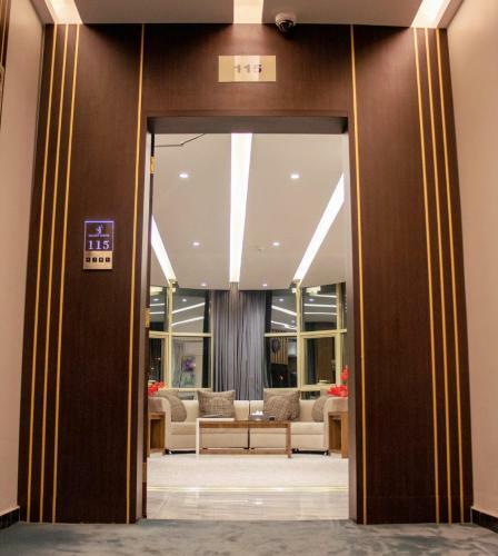 Golden Bujari Hotel-kyan ????? ?????? ???????