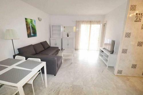 Apartamento B401 Los Cristianos 2 Bed 1 Bath Sleeps 4