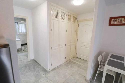 Apartamento B401 Los Cristianos 2 Bed 1 Bath Sleeps 4