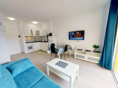 Sunny Cozy Nice Apartment Loscristianos Wifi,pool