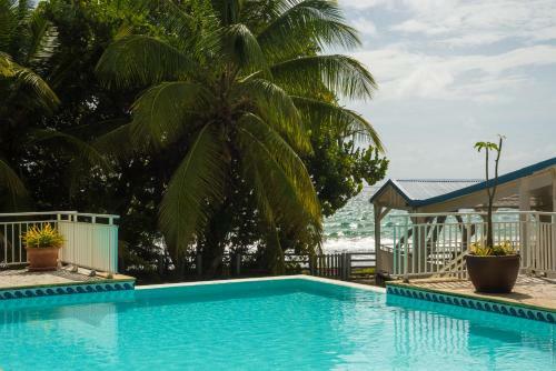 Villa Les Amandiers 6 Chambres Face � La Mer!