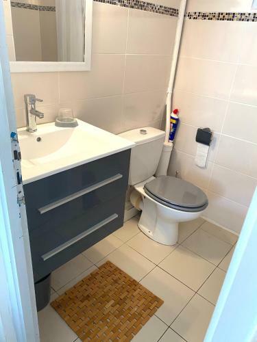 Apartamento Charmant Studio �quip� Climatis� 100m Plage Du Diamant