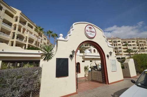 Apartamento Castle Harbour 30 - Two Bed With Pool View