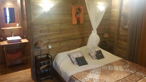Lodge Pens�e Cr�ole