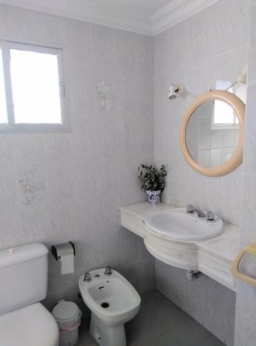 Hostal Pensi�n Larra