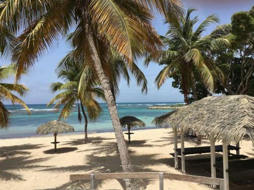Apartamento Jolie Studio Meubl� Avec Petite Vue Mer