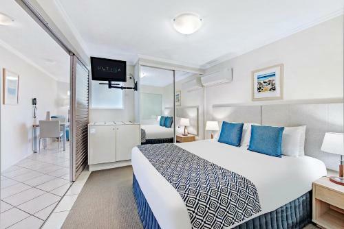 Hotel Shearwater Resort