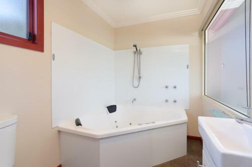 Hotel Aspect Tamar Valley Resort