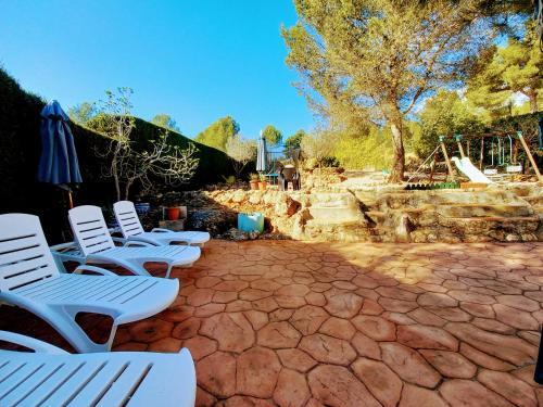 Abeleshome. Villa Con Piscina, Barbacoa Y Parque Infantil.