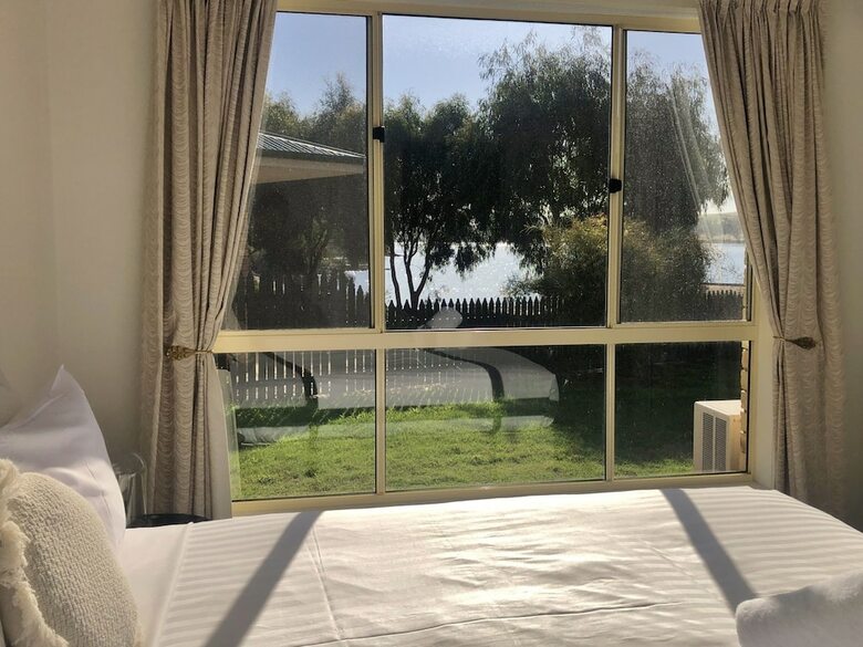 Hotel Eastcoast Central Watersedge Resort