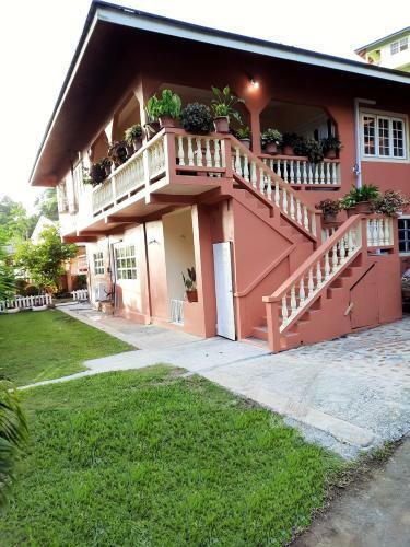 3 Bedroom Apartment In Westerrn Tobago