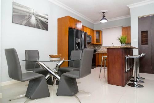 Apartamento The Hamptons @ Fairway New Kingston