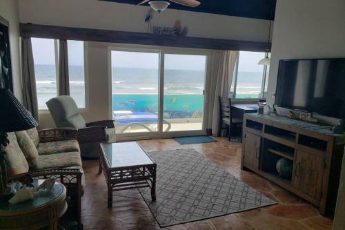 Apartamento Sleepy Shores!! Beachfront 2 Bed;2 Bath Condo!