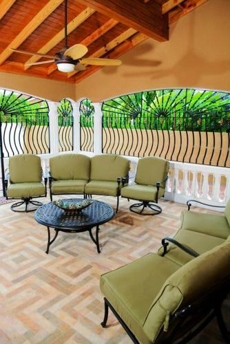 Luxurious Island Escape Near Ocho Rios