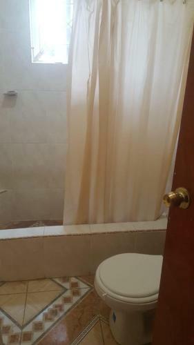 Hostal Bev's Rosevilla