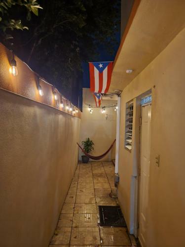 Apartamento Yellow-gray Tropical Studio
