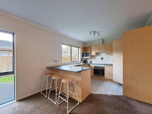 Beautiful 3br House, Westgate