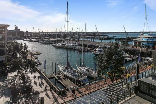 Apartamento Viaduct Nest Vacay - Sensational Sunsets!