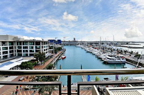 Apartamento Viaduct Nest Vacay - Sensational Sunsets!