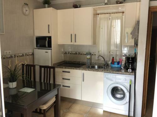 Apartamentos Manoli Playa