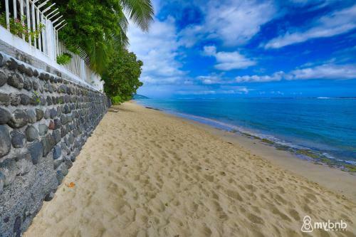The Beach House In Punaauia