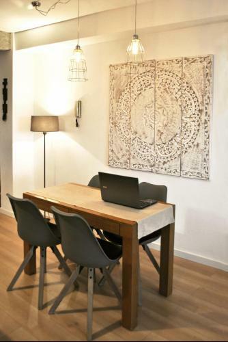 The Boho-chic Oasis, Lovely City Center Apartment