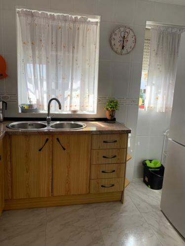 Apartamento Calle C�mico Riquelme 23 Segundo