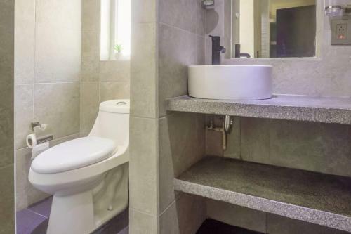 Best Location Apartment In Acapulco Diamante