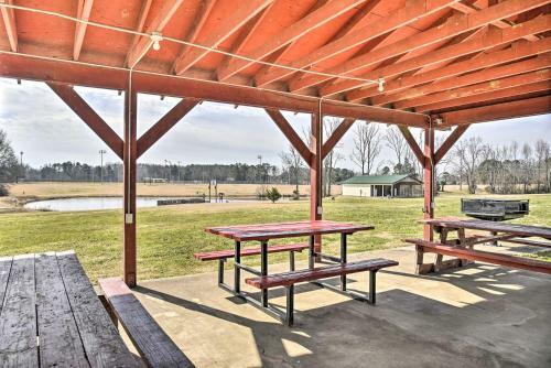 Newly Built Arab Abode Near Guntersville Lake