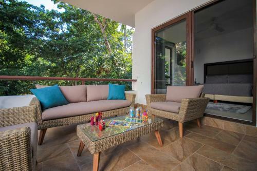 Apartamento Chic Modern Condo Private Balcony Infinity Pool In The Complex Wellness Focused Community