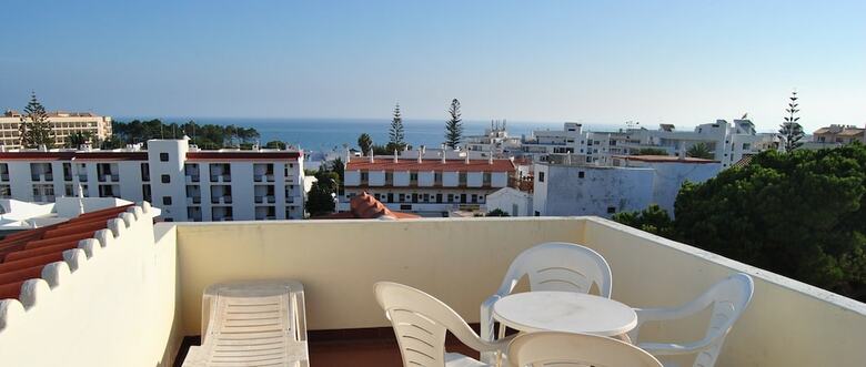 Hotel Olhos Do Mar