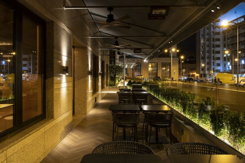 Sana Metropolitan Hotel