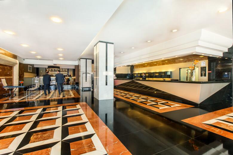 Sana Metropolitan Hotel