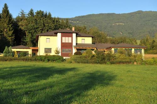 Bed & Breakfast Wellness Pension Waldhof