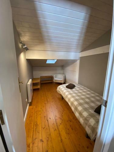 Apartamento Acogedora Buardilla Duplex 6 Pax