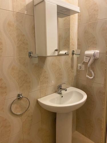 Golden Beach Apartments